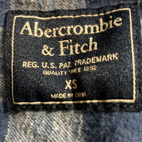 Abercrombie& Fitch blue and white checker long sleeve shirt - Picture 3 of 3